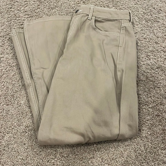 Reclaimed Vintage Denim - Wide leg tan jean from asos